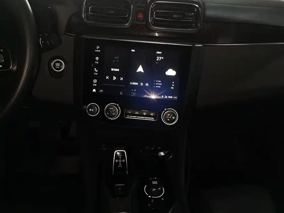 Lynk & Co 03 2019 2.0TD Auto Power Pro Version фото 16