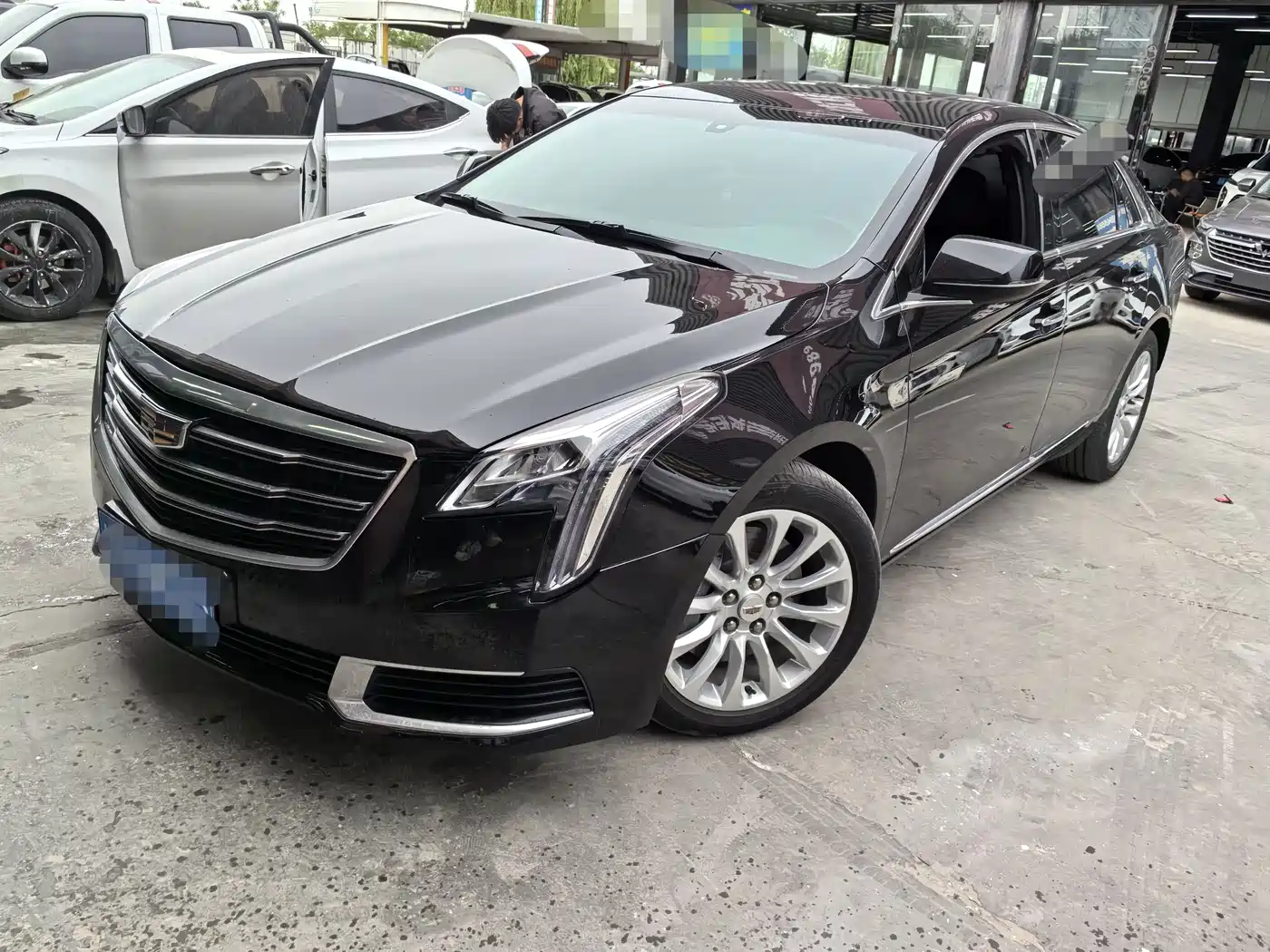 Cadillac XTS 2018 28T Technology