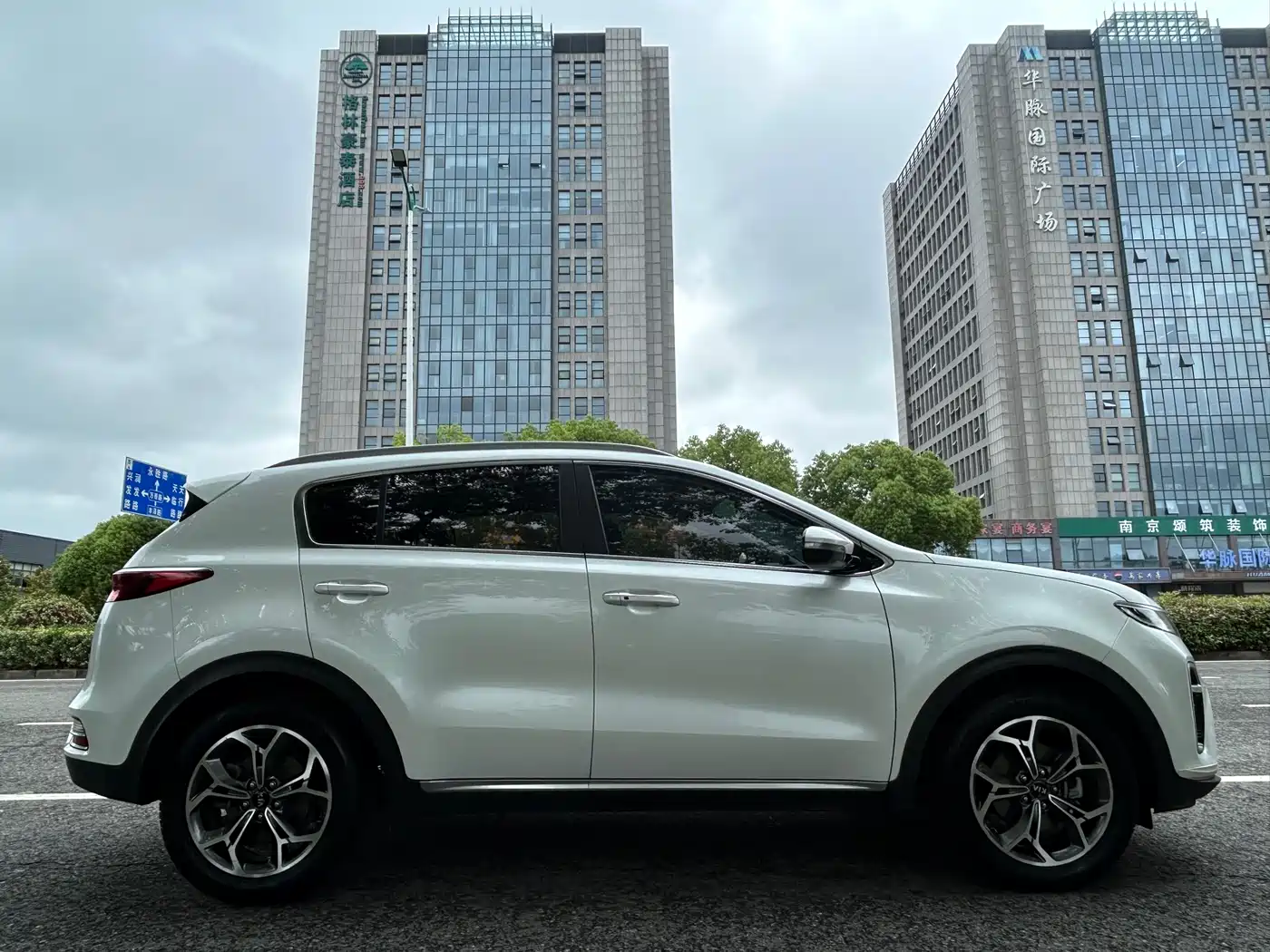 Kia KX5 2021 1.6T Automatic 2WD Luxury Version фото 4