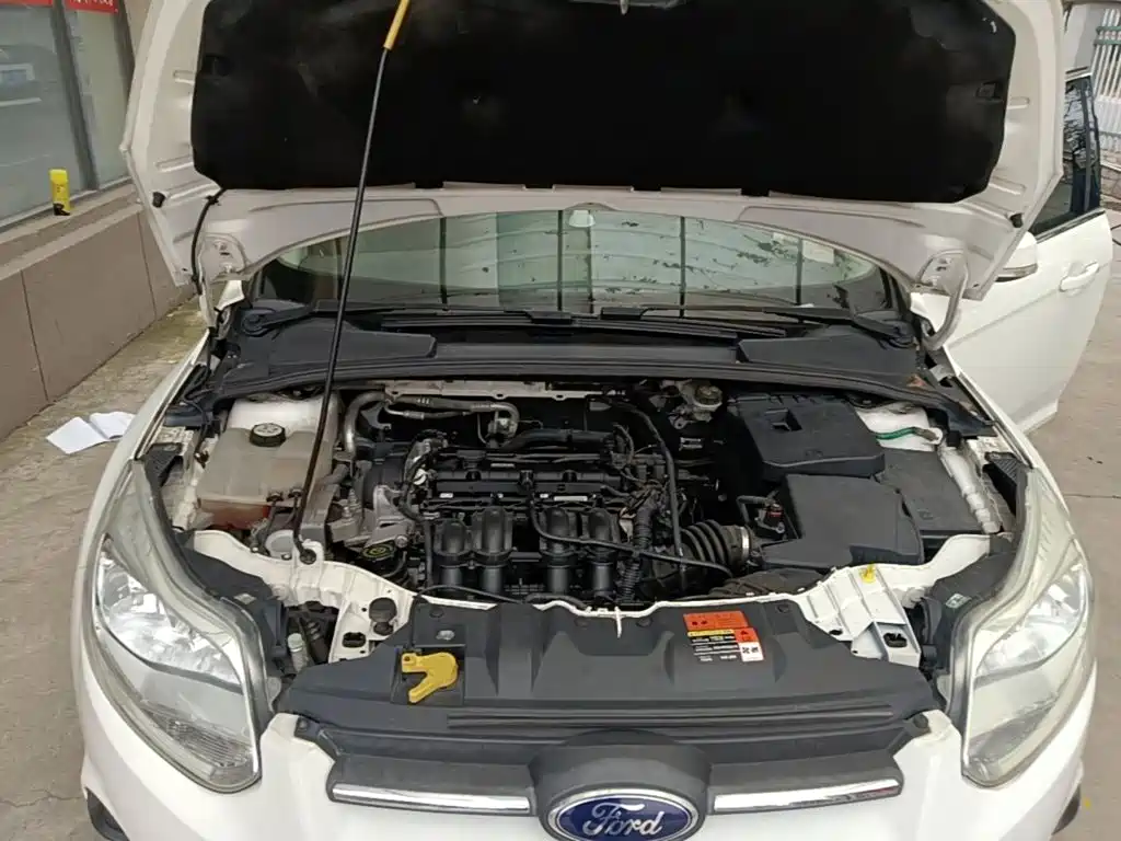 Ford Focus 2015 2012 Sedan 1.6L Automatic Comfort