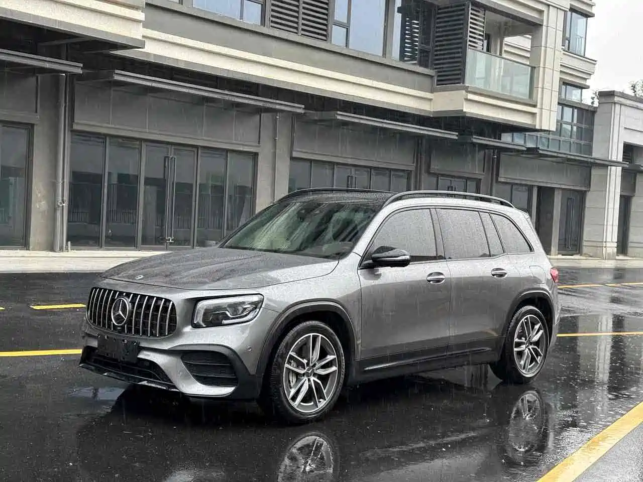 Mercedes-Benz GLB AMG 2021 AMG GLB 35 4MATIC
