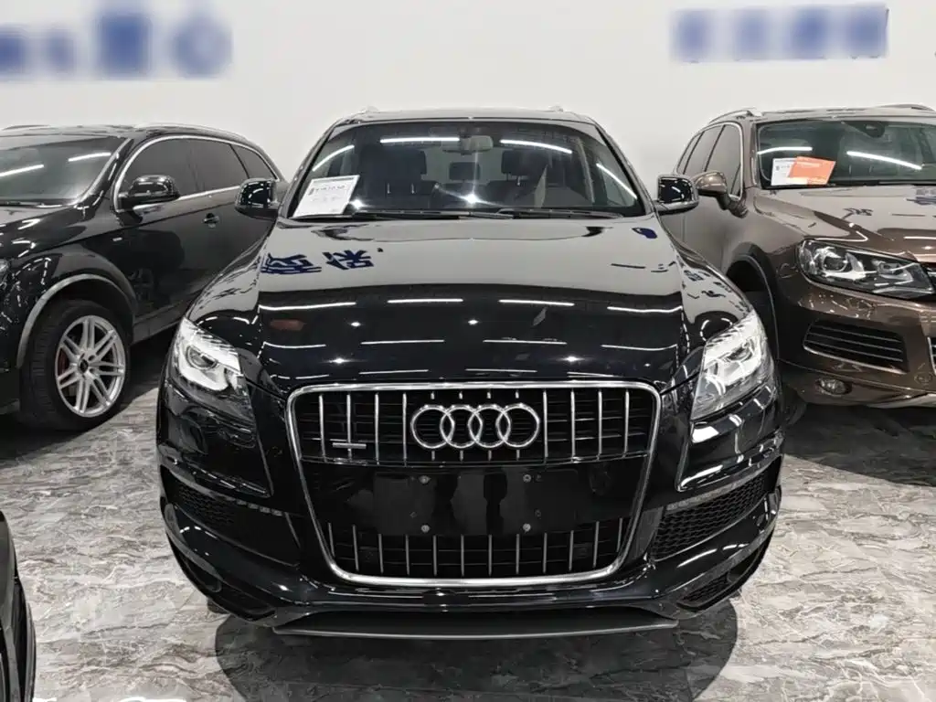 Photo 3 - Audi Q7