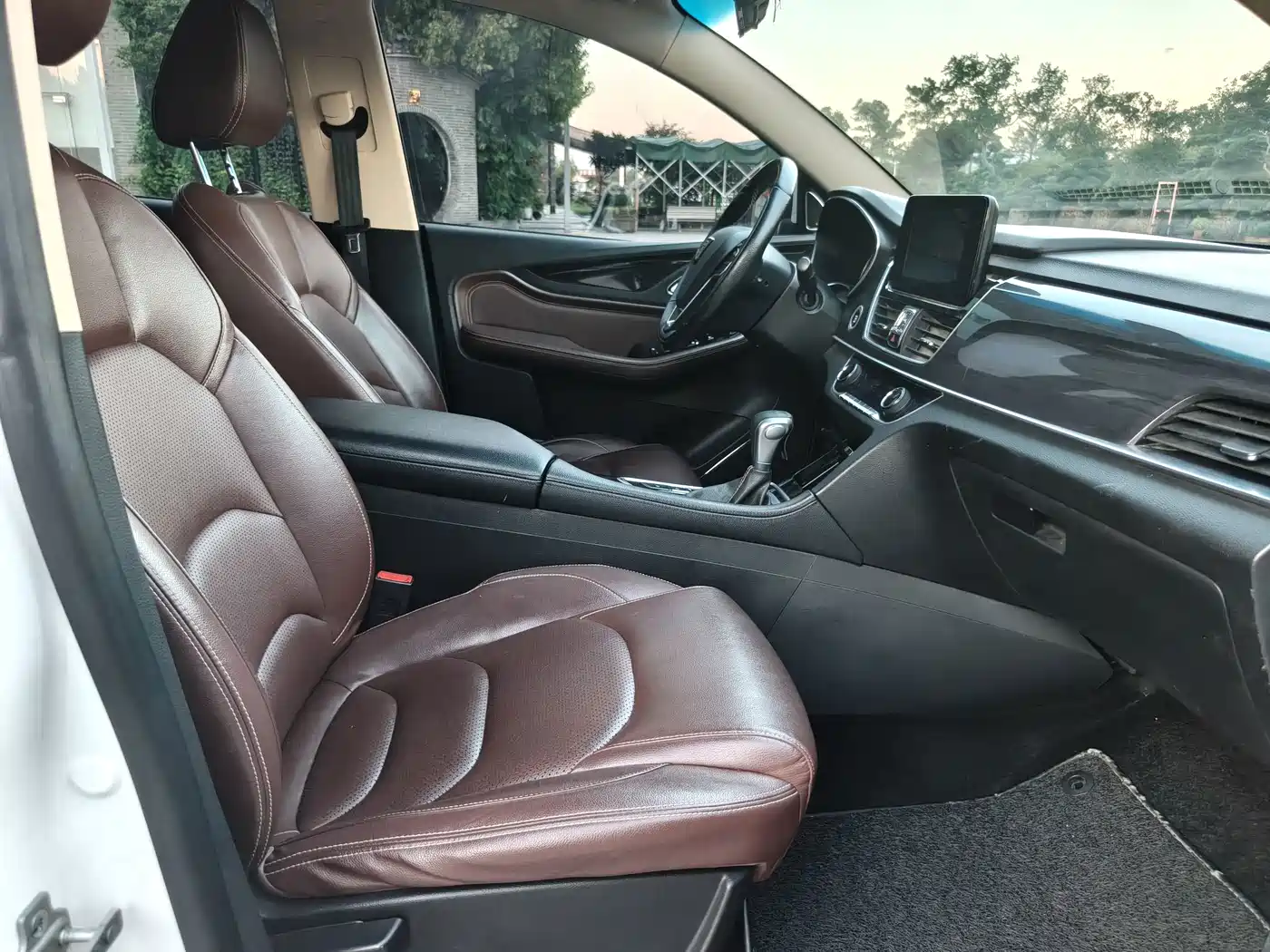 Baojun 560 2018 2017 1.5T DCT Premium Model