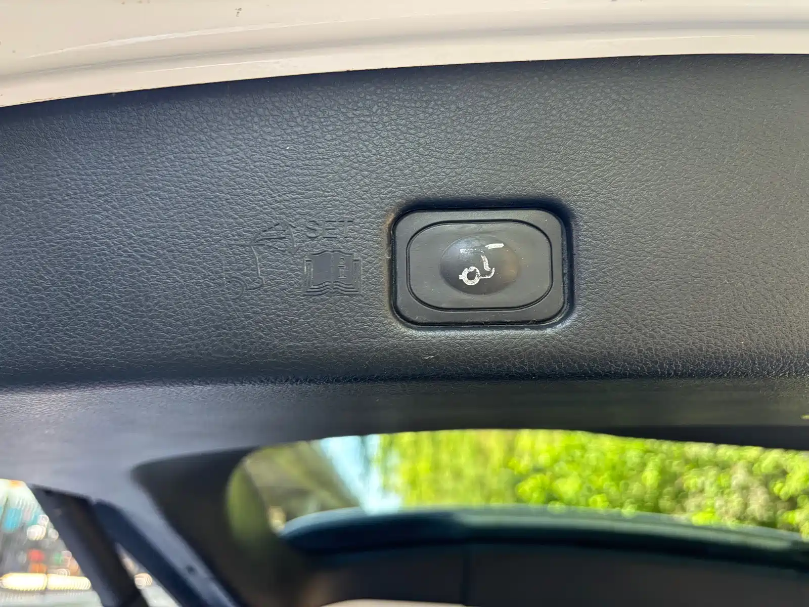 Фото 13 - Ford Edge