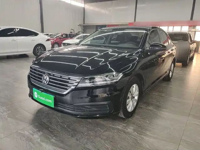 Volkswagen Lavida 1.5L, Автомат, Стиль