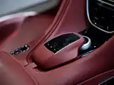 Фото 41 - Aston Martin DB11