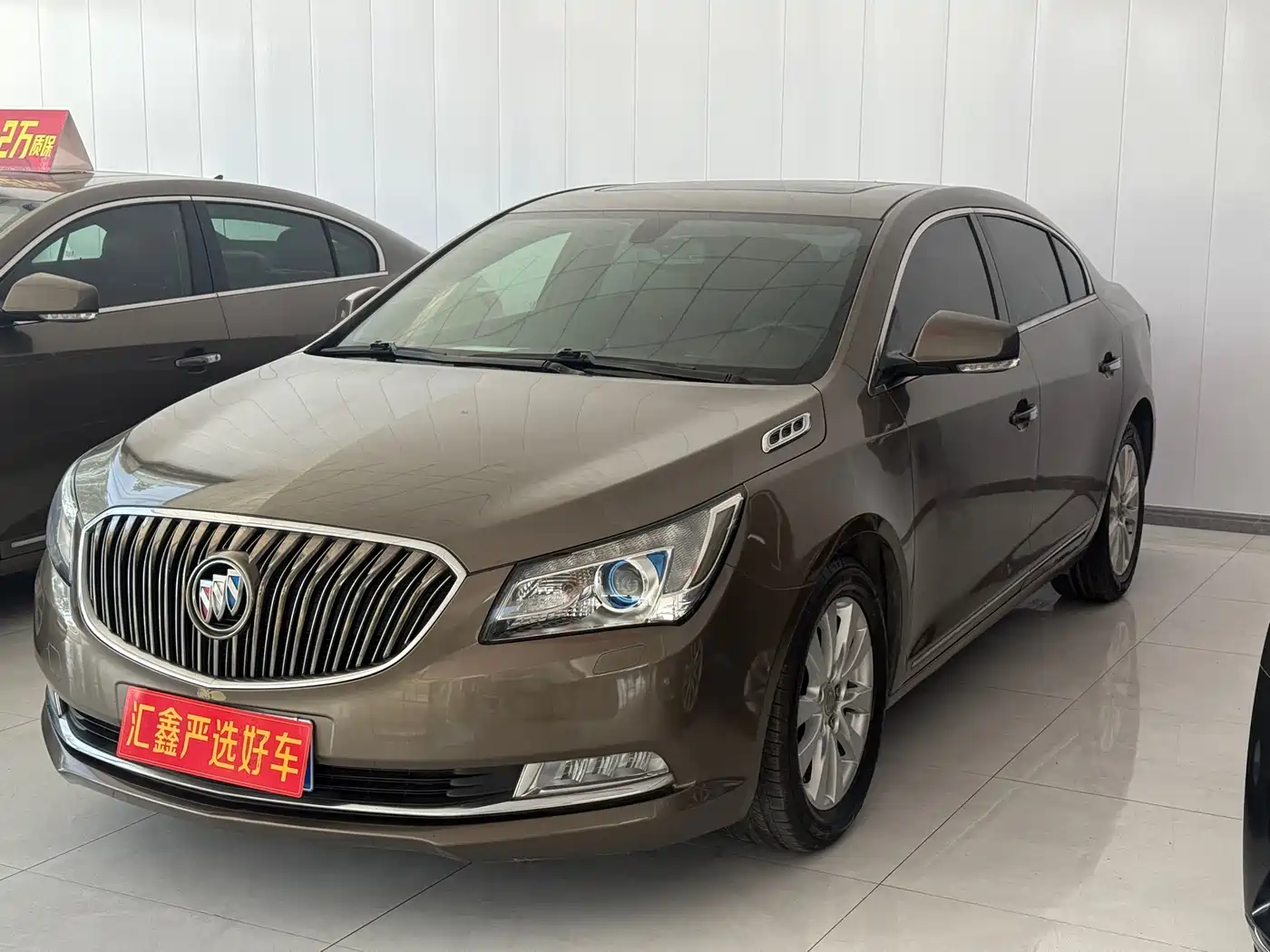 Buick LaCrosse 2013 2.4L SIDI Elite Comfort