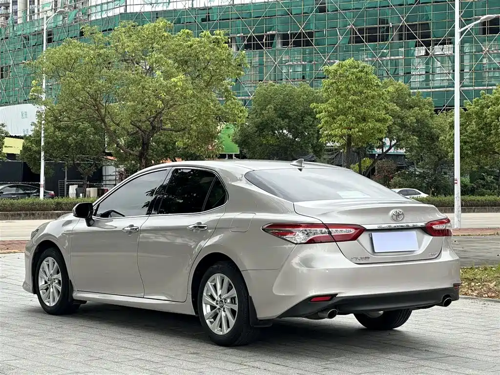 Toyota Camry 2021 2.0G Luxury Edition фото 9