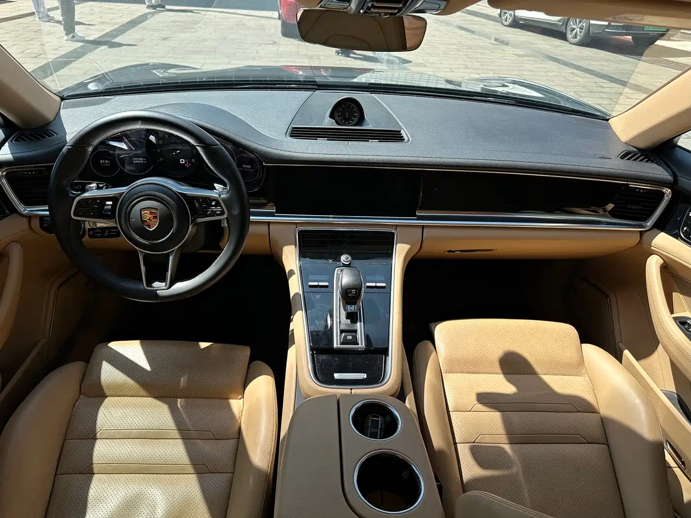 Porsche Panamera 2017 Panamera 3.0T фото 11