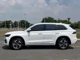 Фото 35 - Geely Monjaro