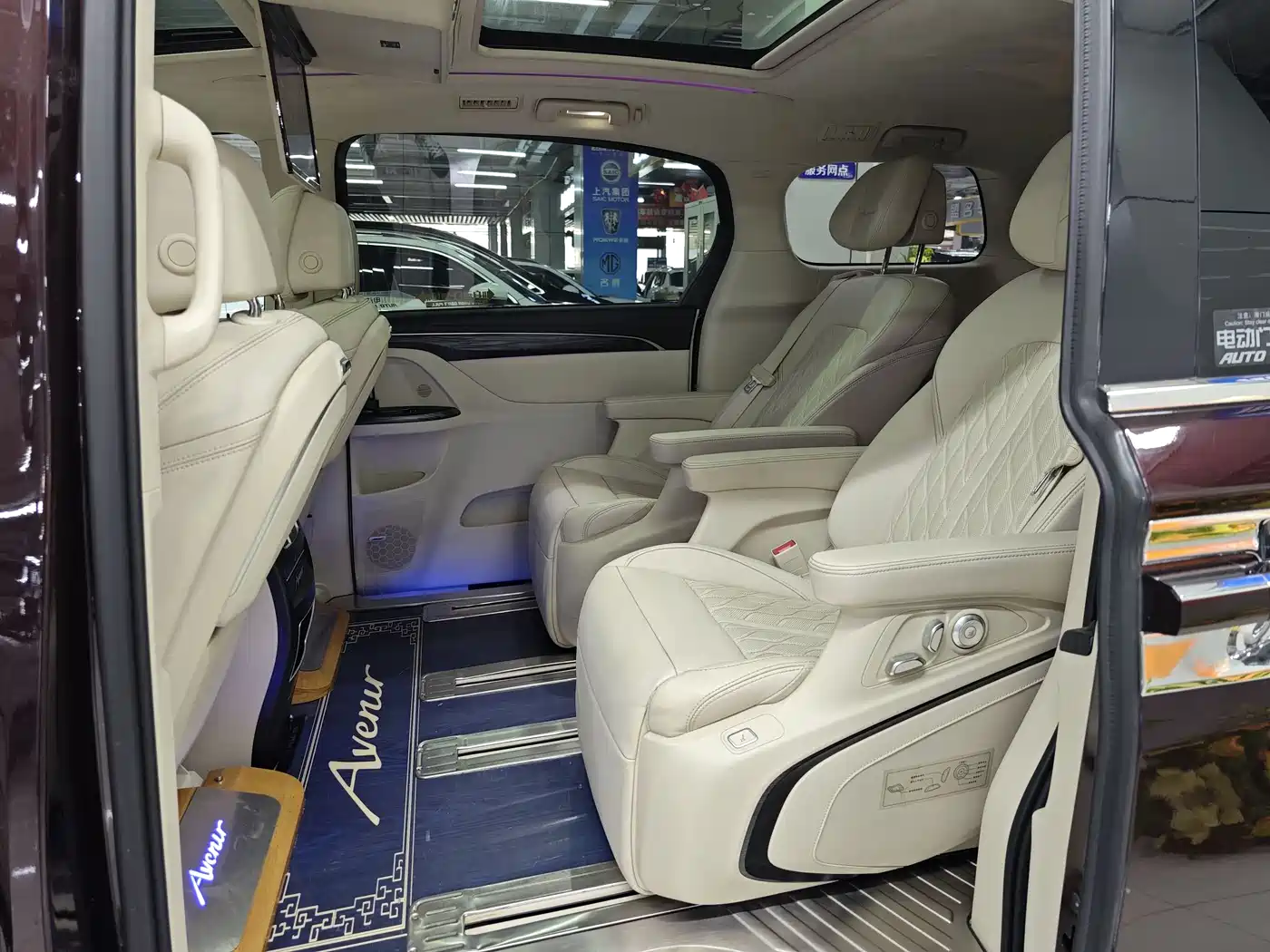 Buick GL8 2021 Avenir Aivia 6-Seater Elite Edition фото 6