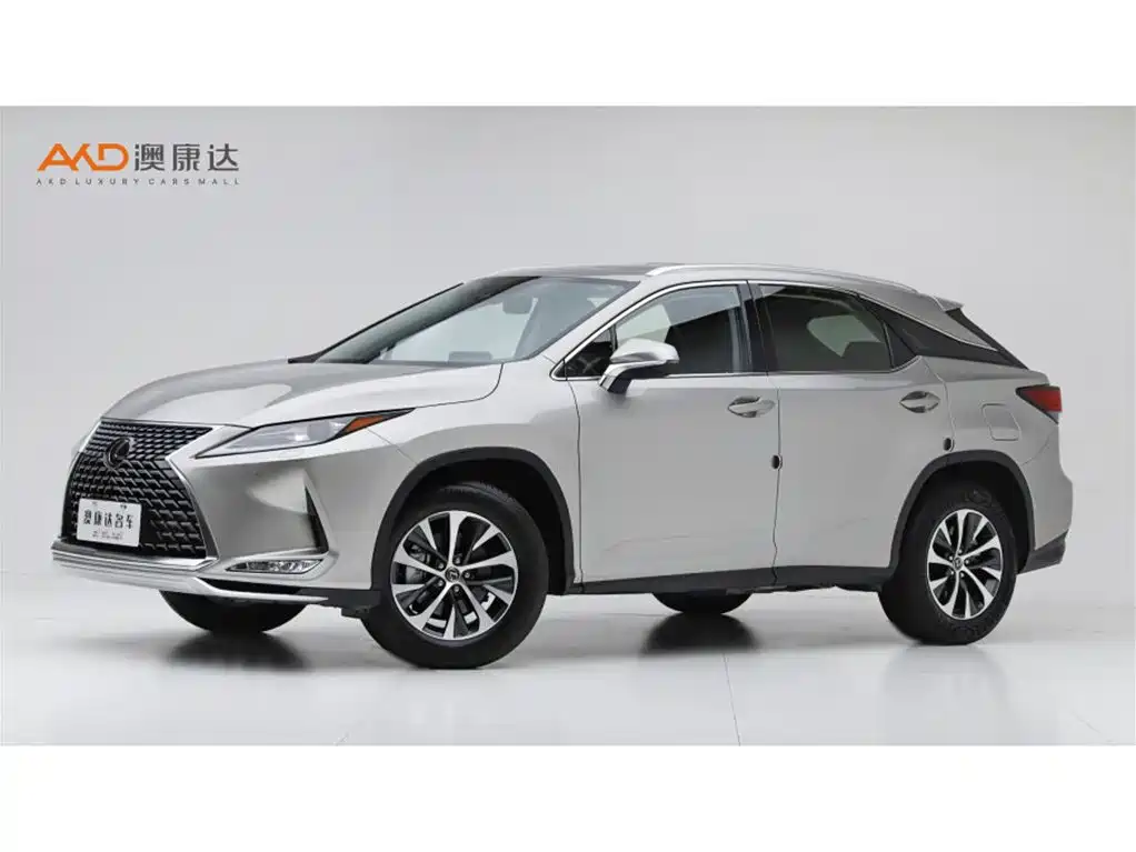 Фото 1 - Lexus RX