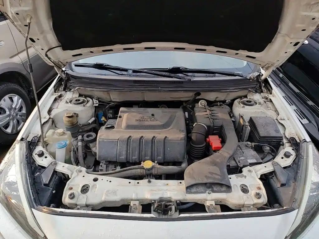 Soueast V5 Lingzhi 2019 2017 1.5L Manual Premium