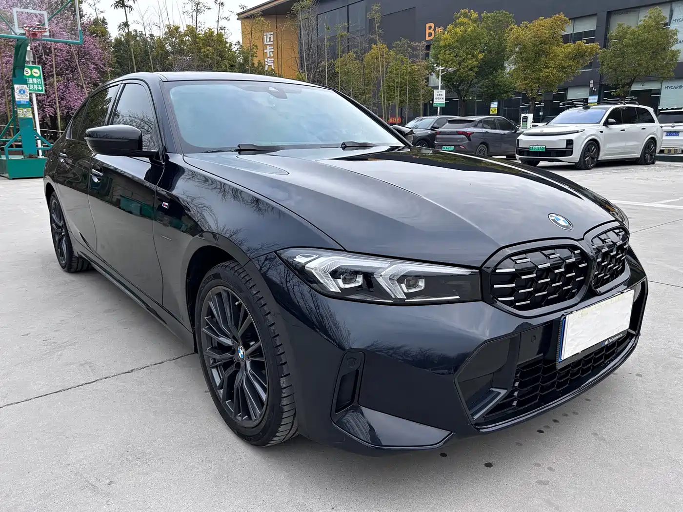 BMW 3 Series 2024 325Li M Sport Shadowline Package фото 3