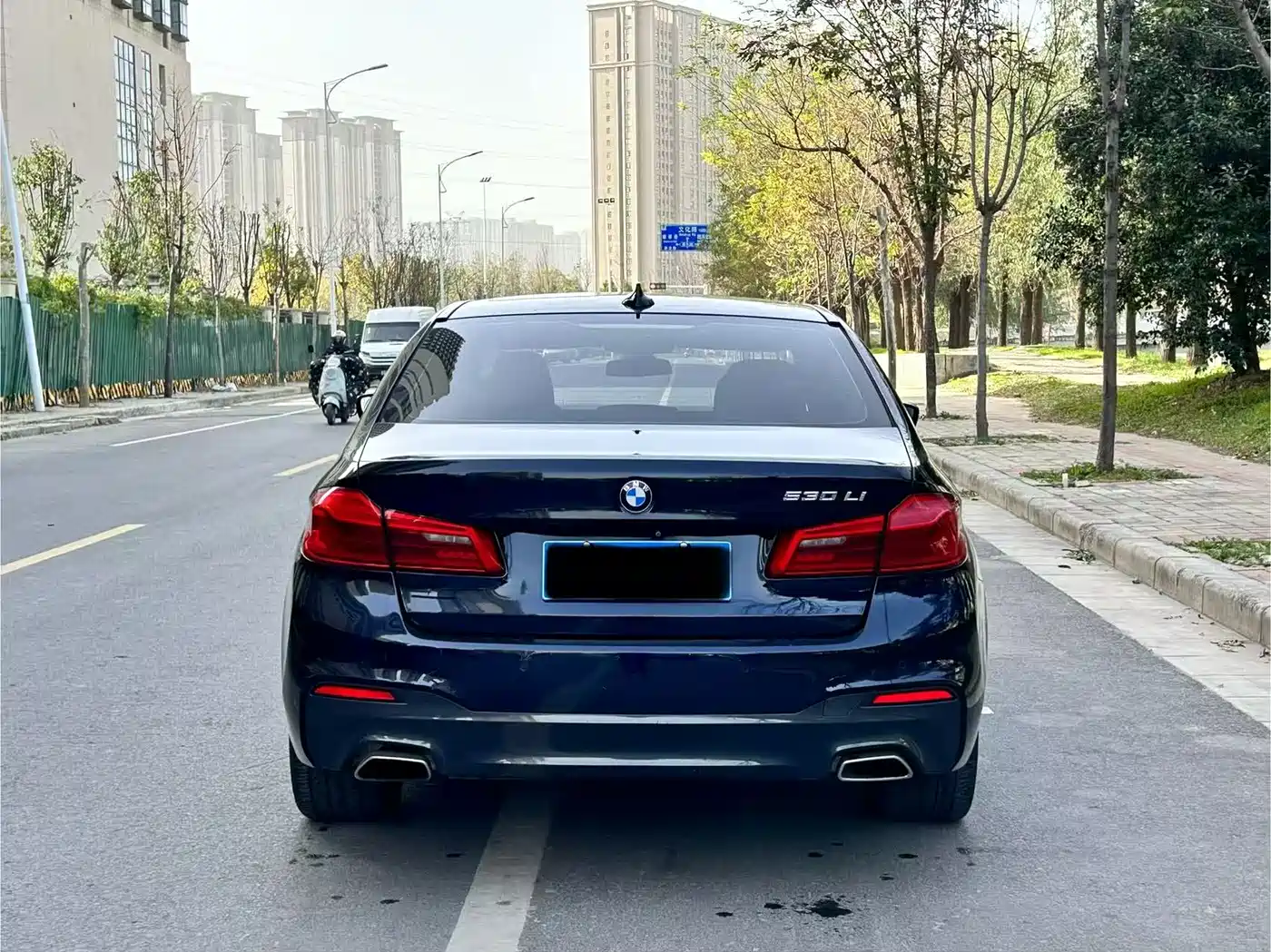 BMW 5 Series 2019 530Li Leading M Sport Package фото 4