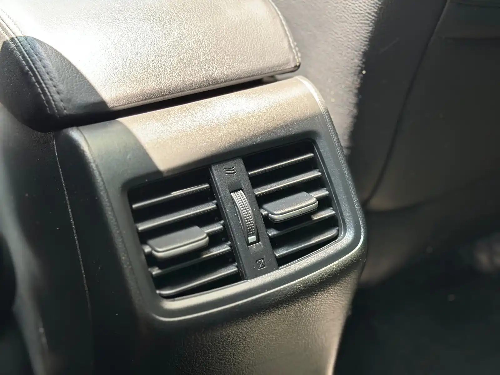 Фото 23 - Honda Jade
