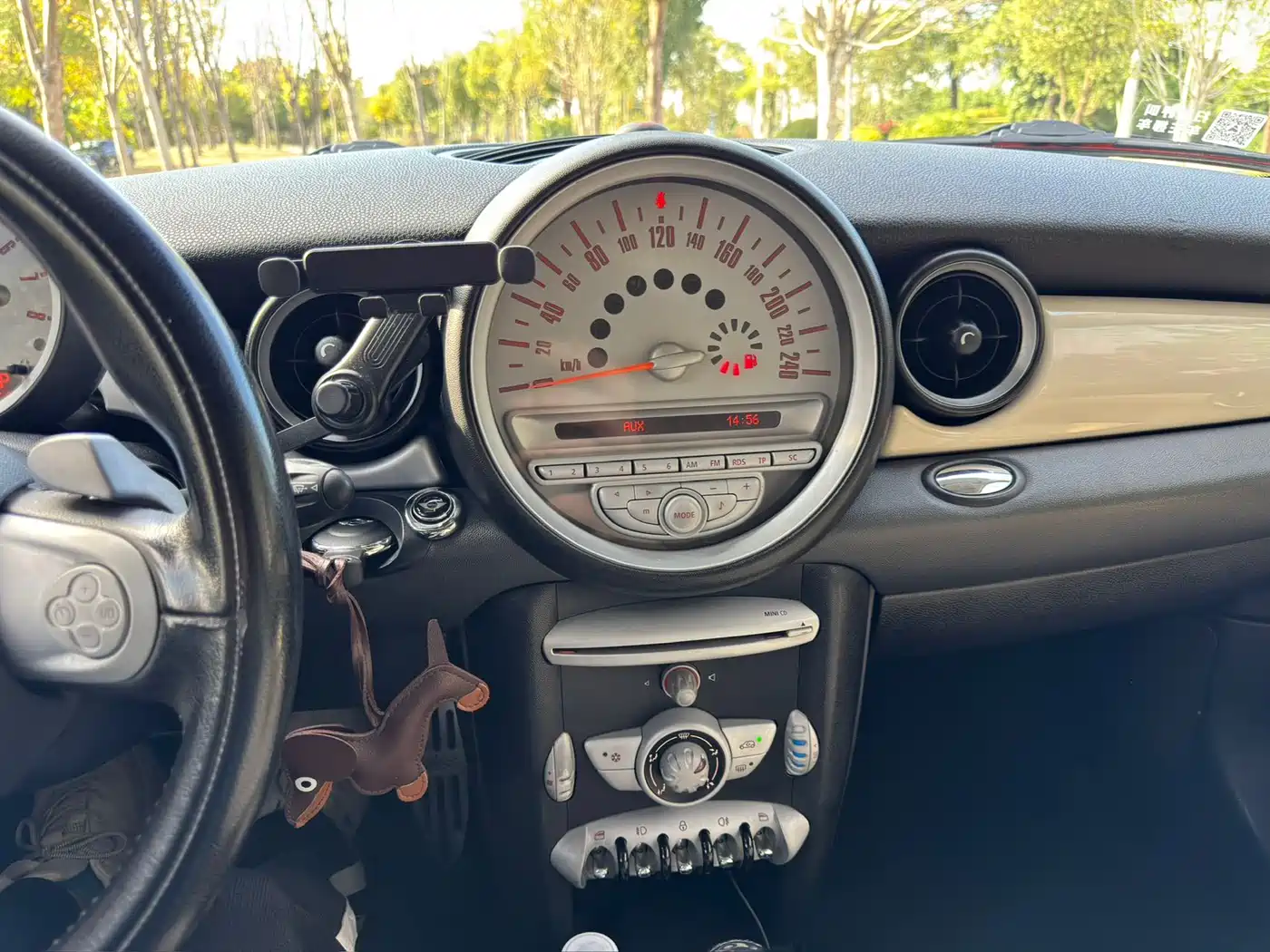 Фото 7 - MINI CLUBMAN
