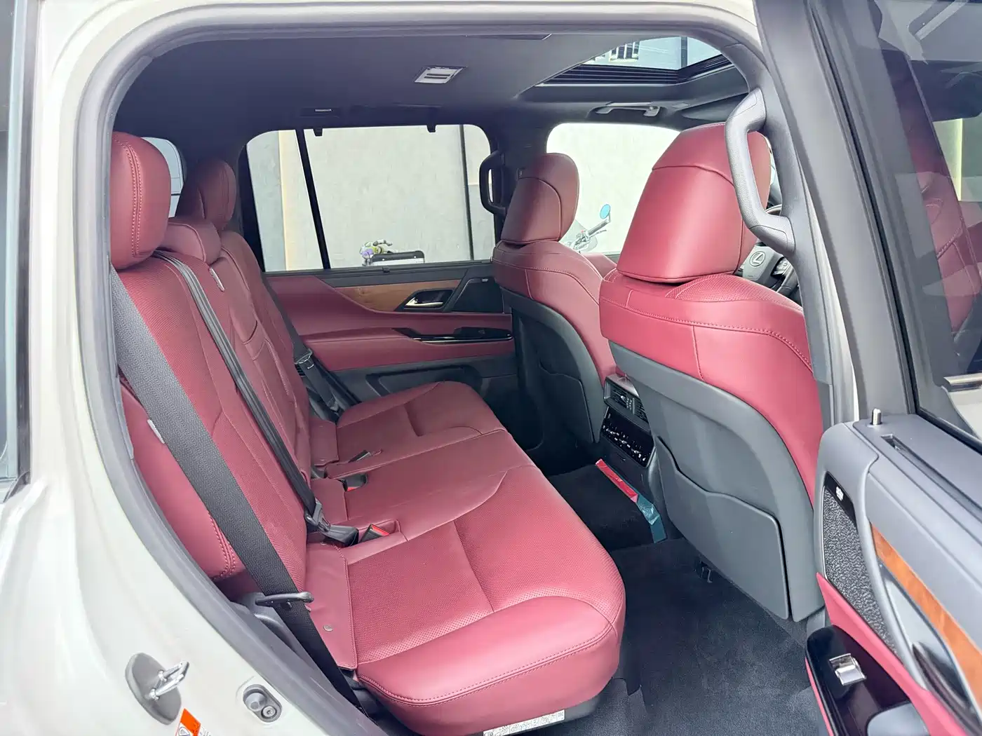 Lexus LX 2026 2025 700h Boundary Edition