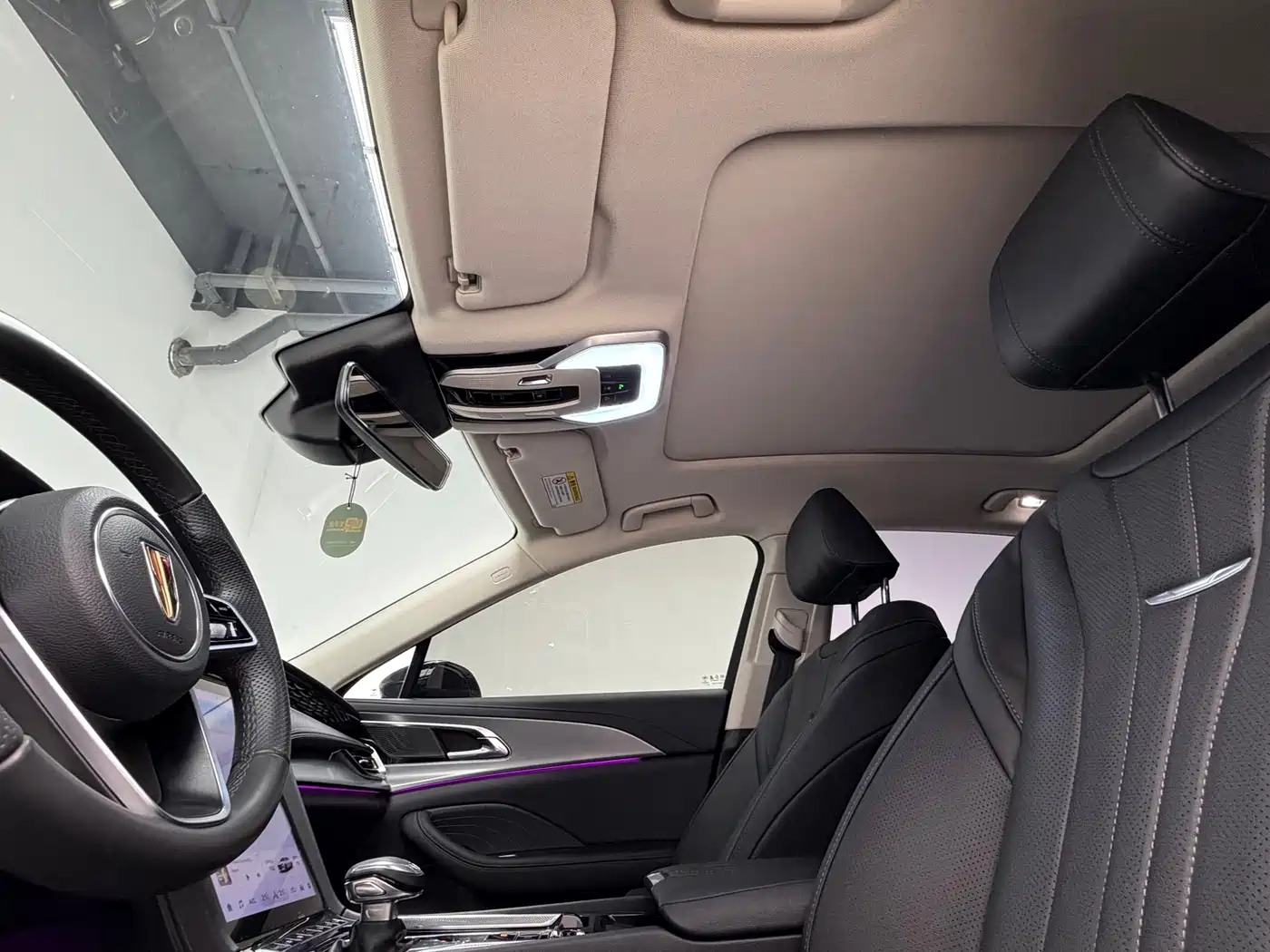 Hongqi H5 2024 2.0T Automatic Smart Connect Flag Smooth Edition фото 13
