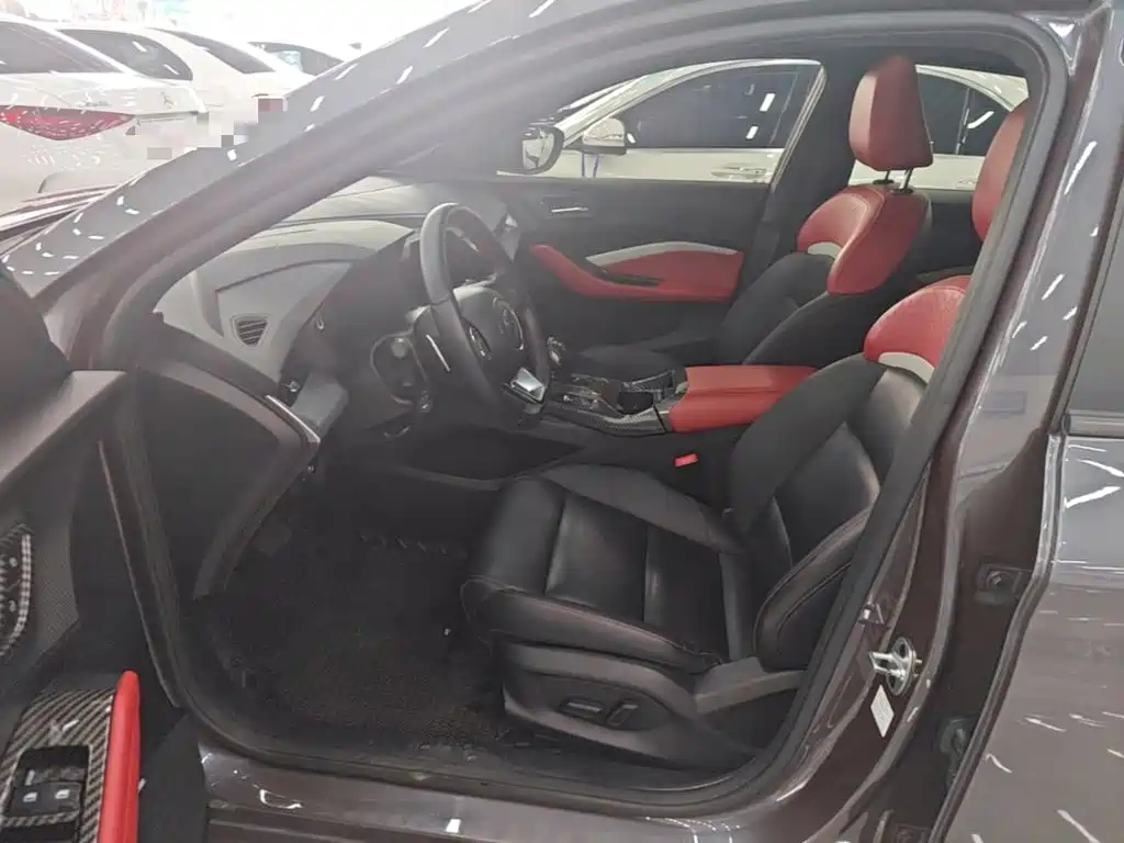 MG MG5 2021 2021 Model 300TGI DCT Youth Luxury Flagship