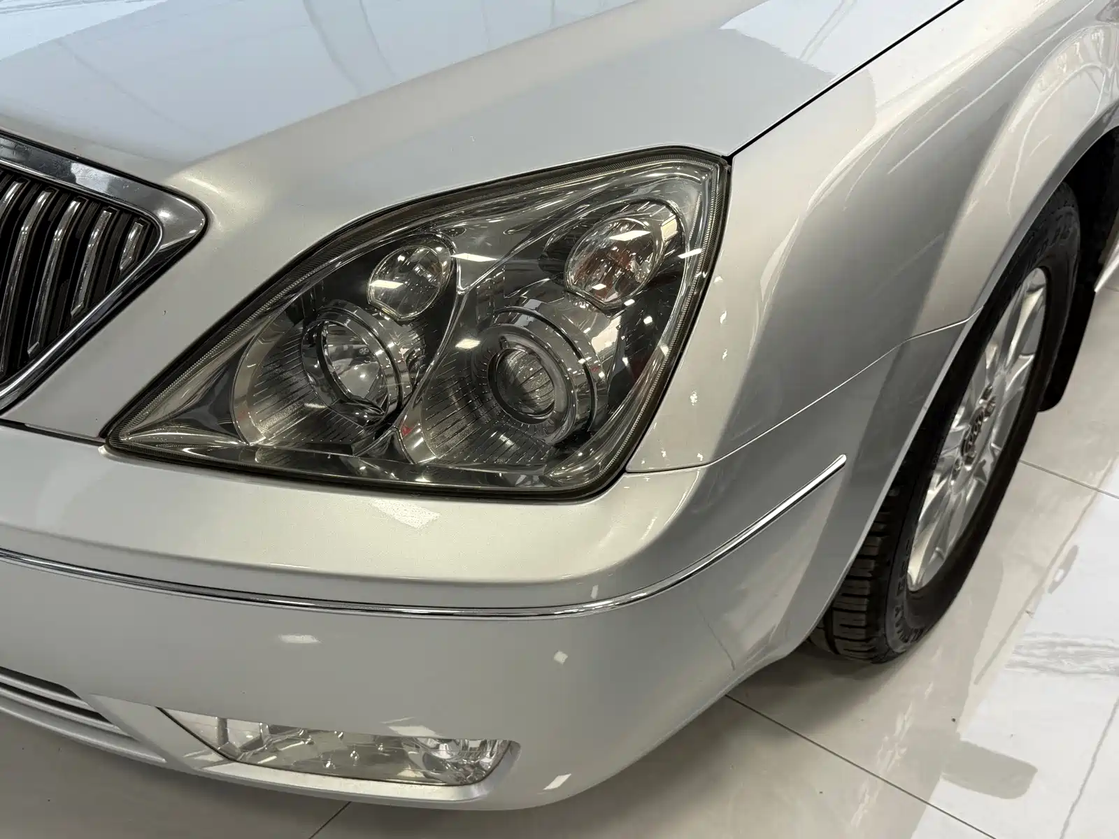 Photo 3 - Buick LaCrosse