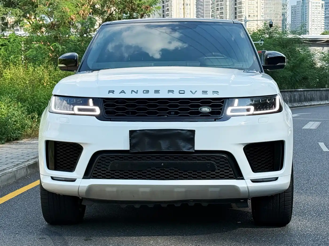 Фото 3 - Land Rover Range Rover Sport