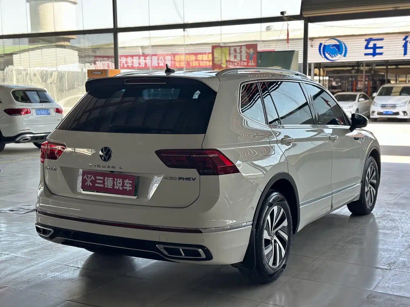 Volkswagen Tiguan L PHEV 2022 430PHEV Plug-in Hybrid Premium фото 15
