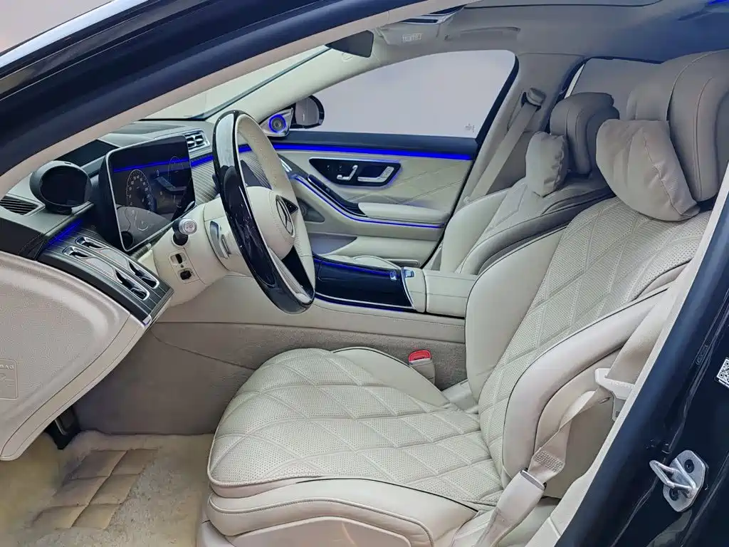 Фото 13 - Mercedes-Benz Maybach S-Class