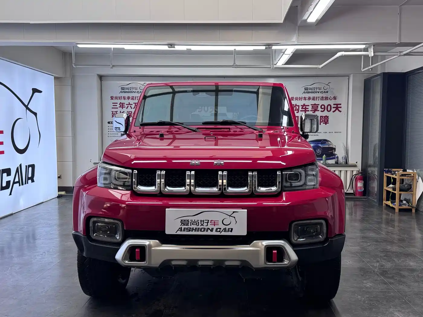 BAIC ORV Beijing Offroad BJ40 2023 2.0T Auto 4WD Urban Hunter Knight Edition фото 2