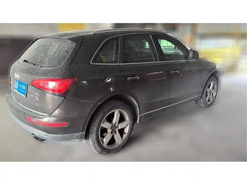 Фото 2 - Audi Q5