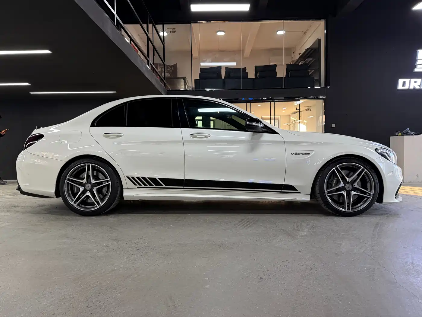 Mercedes-Benz C-Class AMG 2015 AMG C 63 фото 10