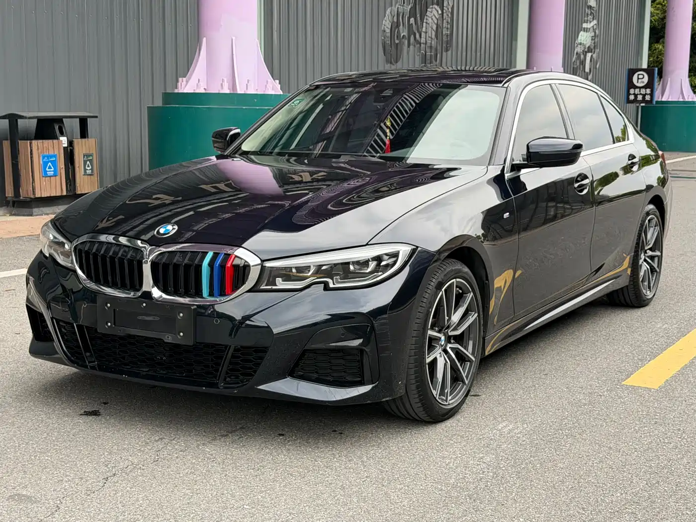 BMW 3 Series 2022 325Li M Sport Package