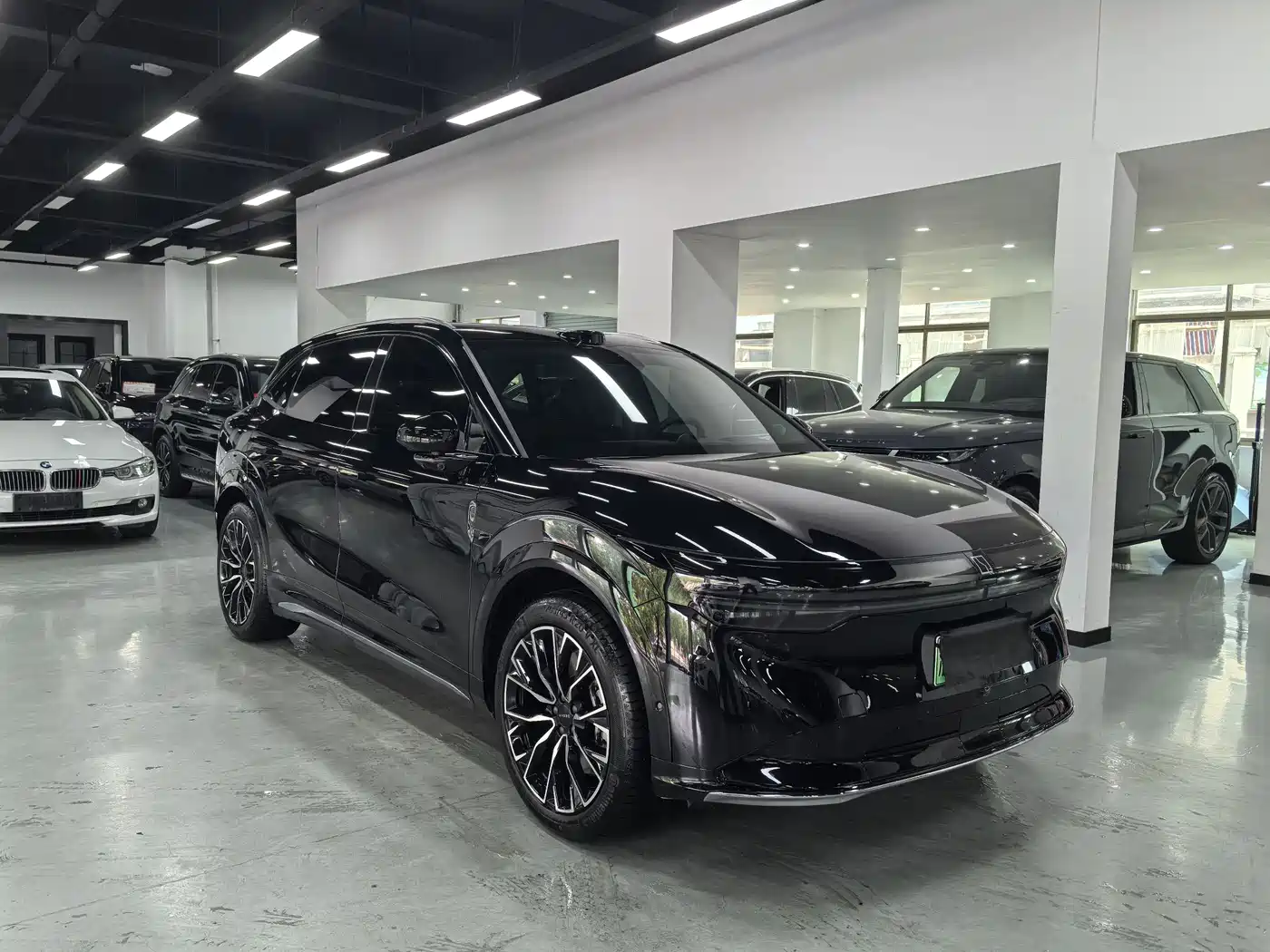 ZEEKR 7X 2025 2025 Model 75kWh RWD Smart Driving Edition