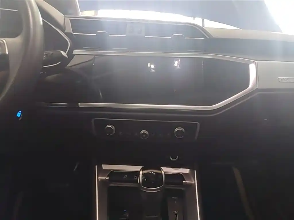 Audi Q3 2019 35 TFSI Progressive Elegance фото 13
