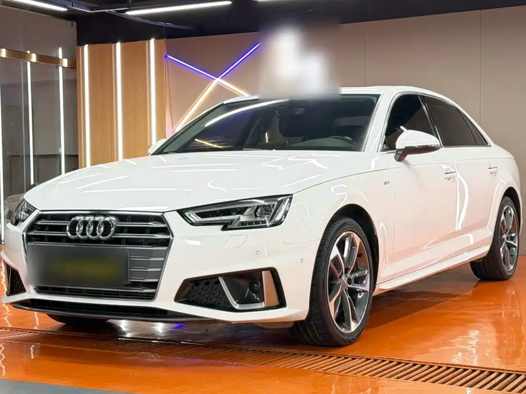 Audi A4L 2019 40 TFSI Fashion (China V)