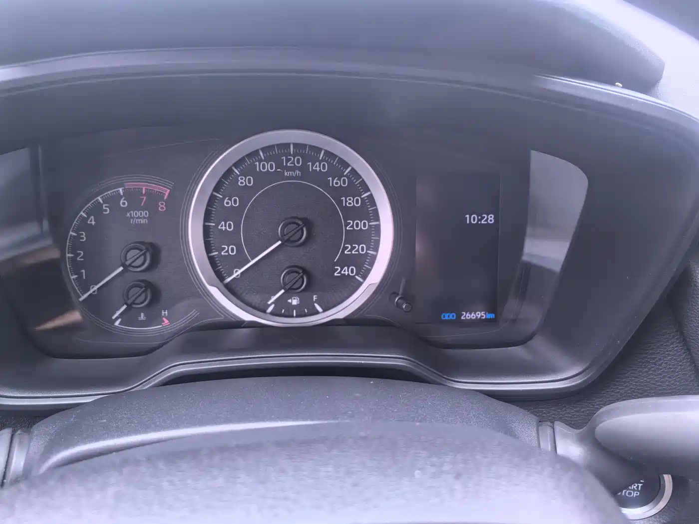 Toyota Levin 2023 185T CVT Luxury фото 13