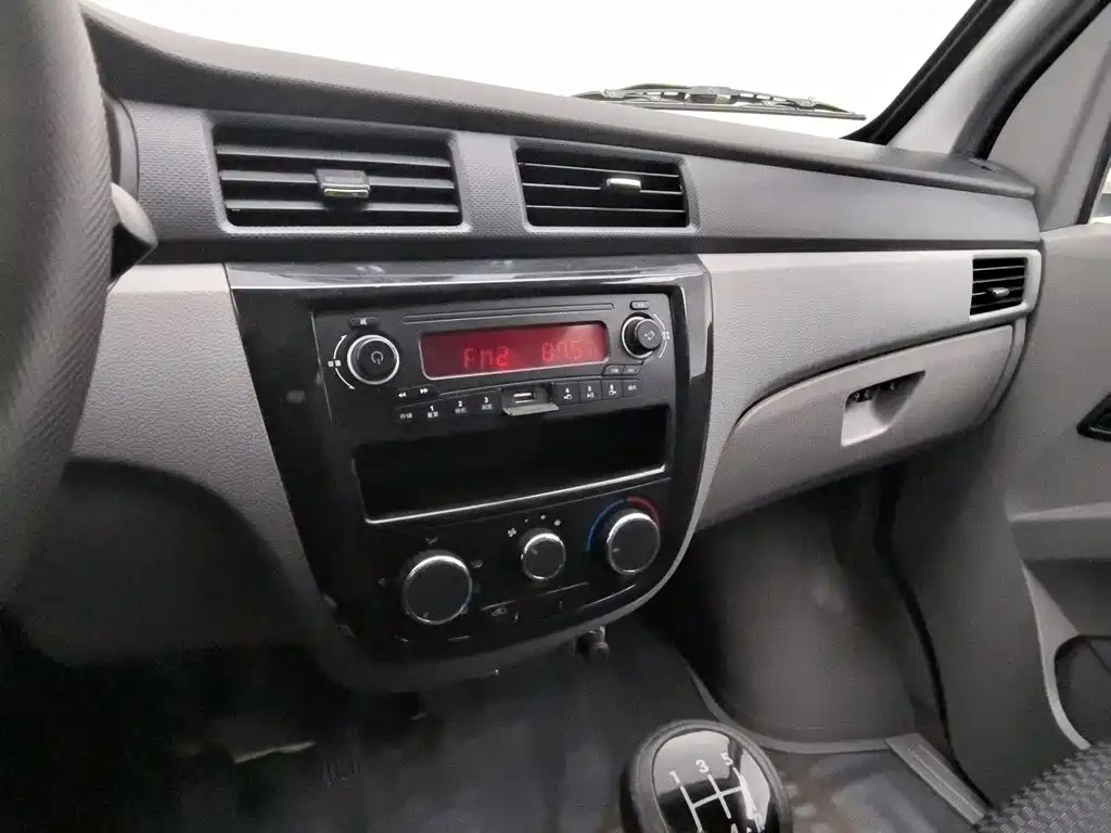 Photo 12 - Wuling Motors Wuling Zhiguang