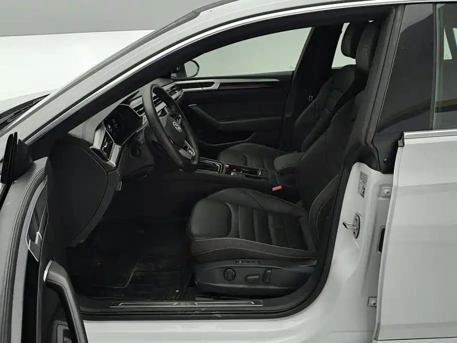 Фото 9 - Volkswagen CC