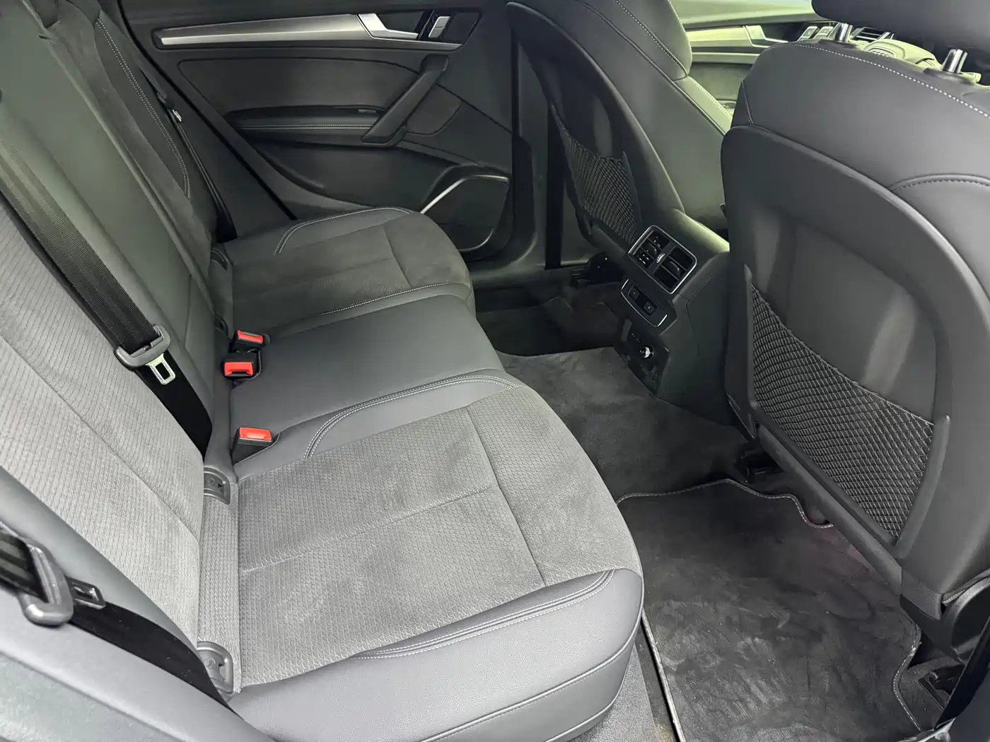 Фото 12 - Audi Q5L