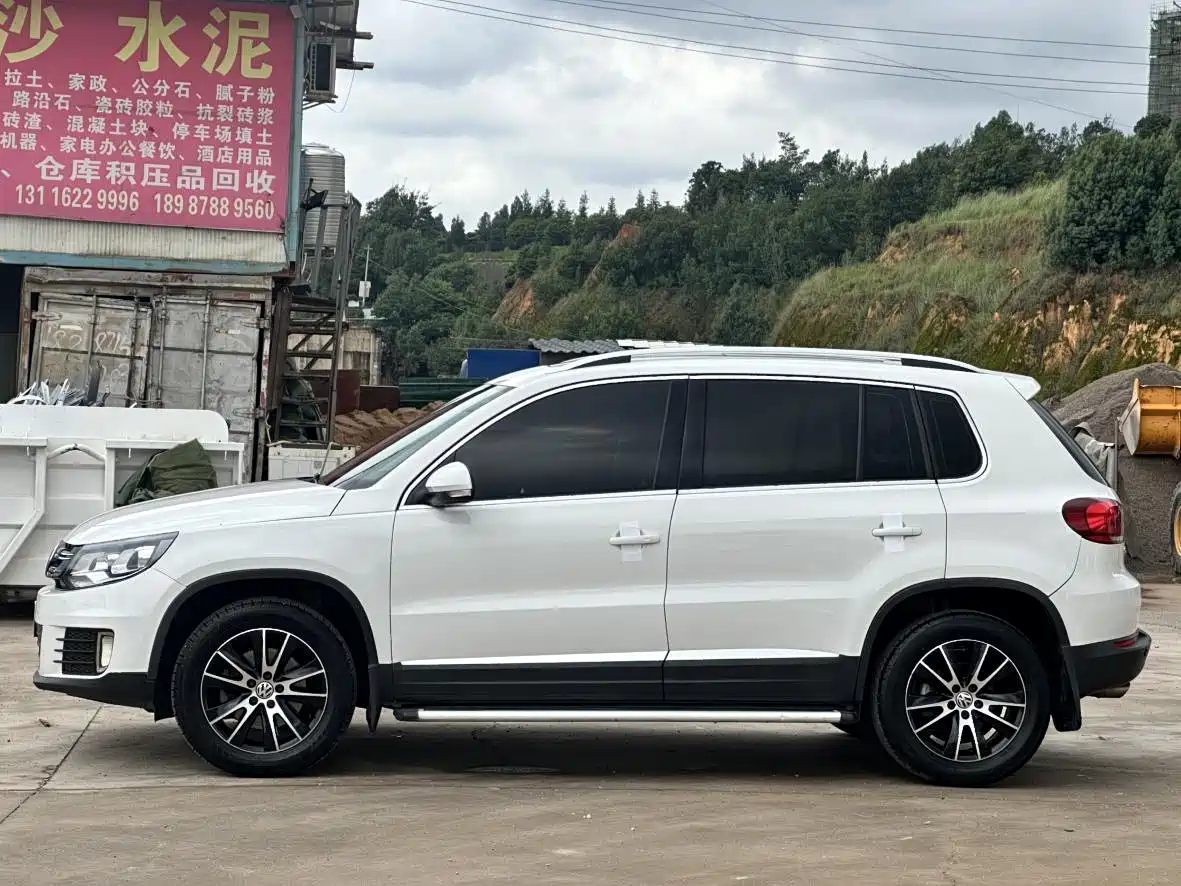 Фото 7 - Volkswagen Tiguan