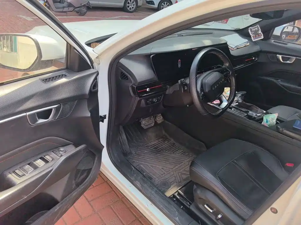 Baojun RC-6 2019 2019 1.5T CVT 24-hour Online Flagship