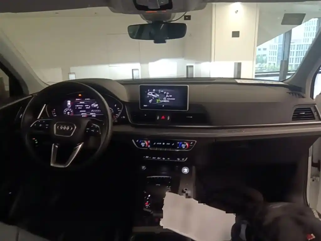 Audi Q5L 2020 45 TFSI Exclusive Fashion фото 16