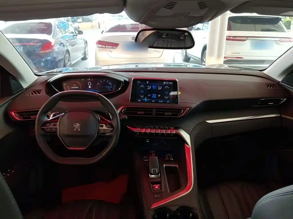 Peugeot 5008 2018 2017 380THP 7-seat Luxury Edition