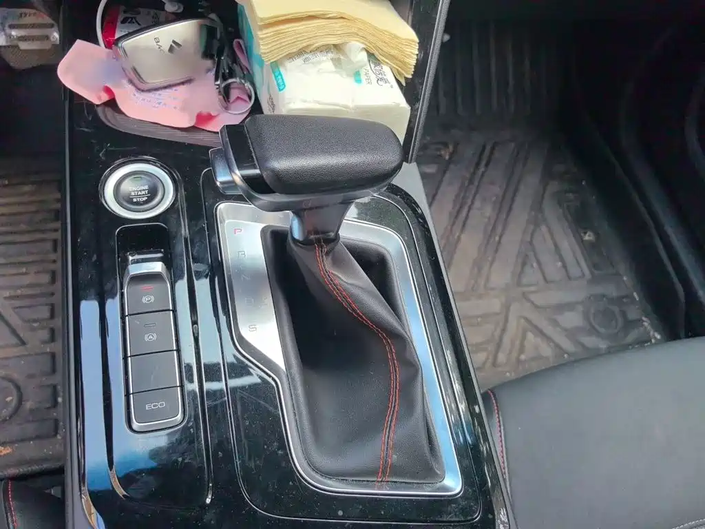 Baojun RC-6 2019 2019 1.5T CVT 24-hour Online Flagship