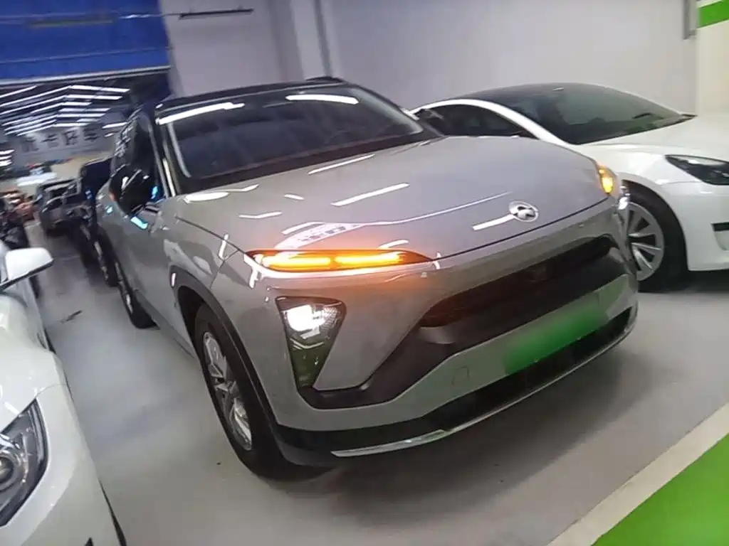 Фото 4 - NIO ES6