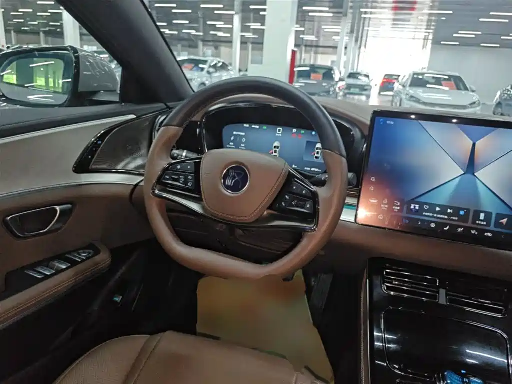 BYD HAN