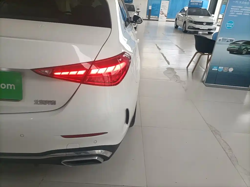 Фото 8 - Mercedes-Benz C-Class