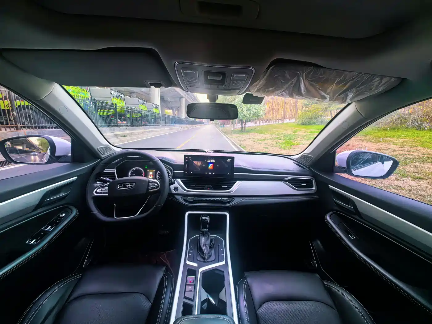 GEELY AUTOMOBILE VISION X6