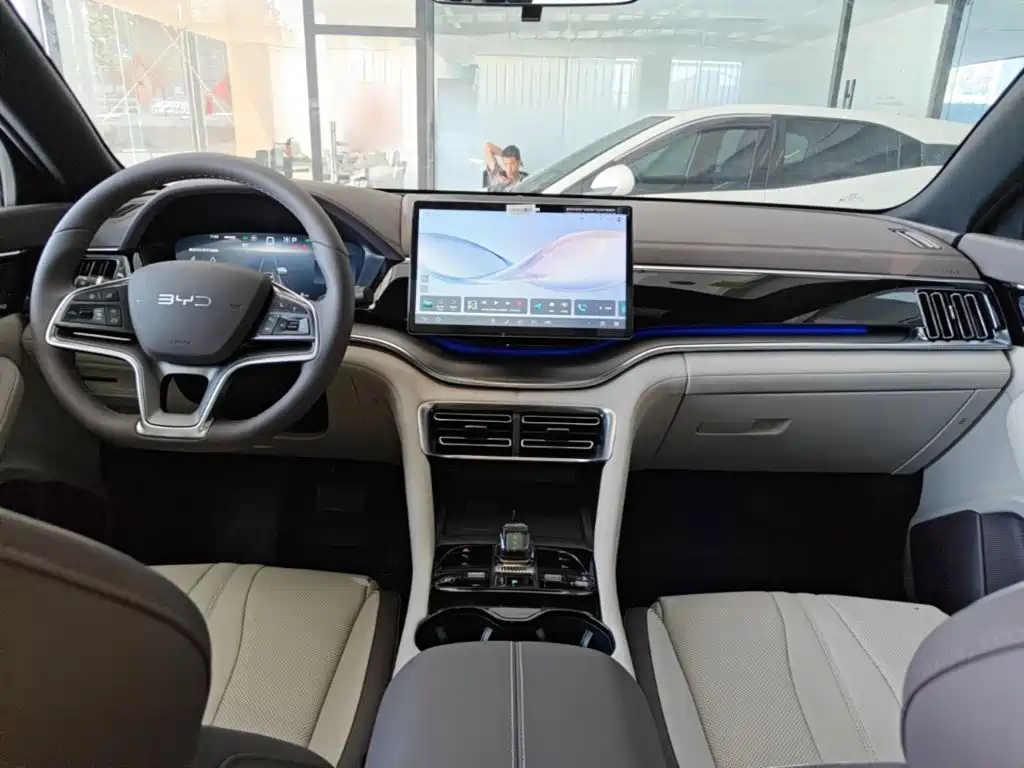BYD Song PLUS PHEV 2026 2025 DM-i 112KM Honor