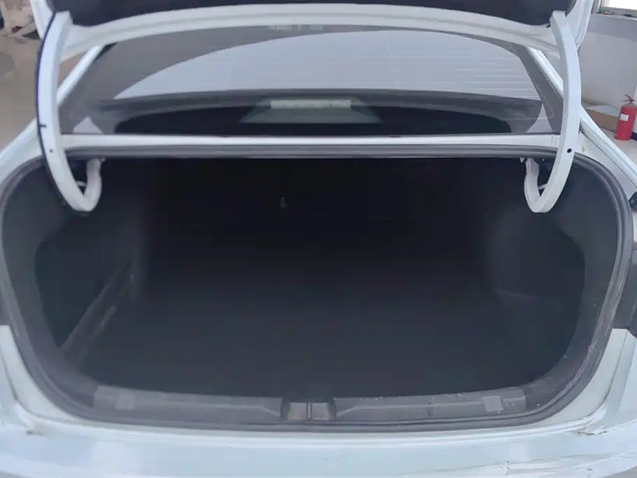 Volkswagen Bora 2020 1.5L Automatic Fashion фото 4